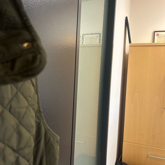 Talbots M petite very good condition barn coat Olive Quilted Vest- equestrian - Picture 5 of 12